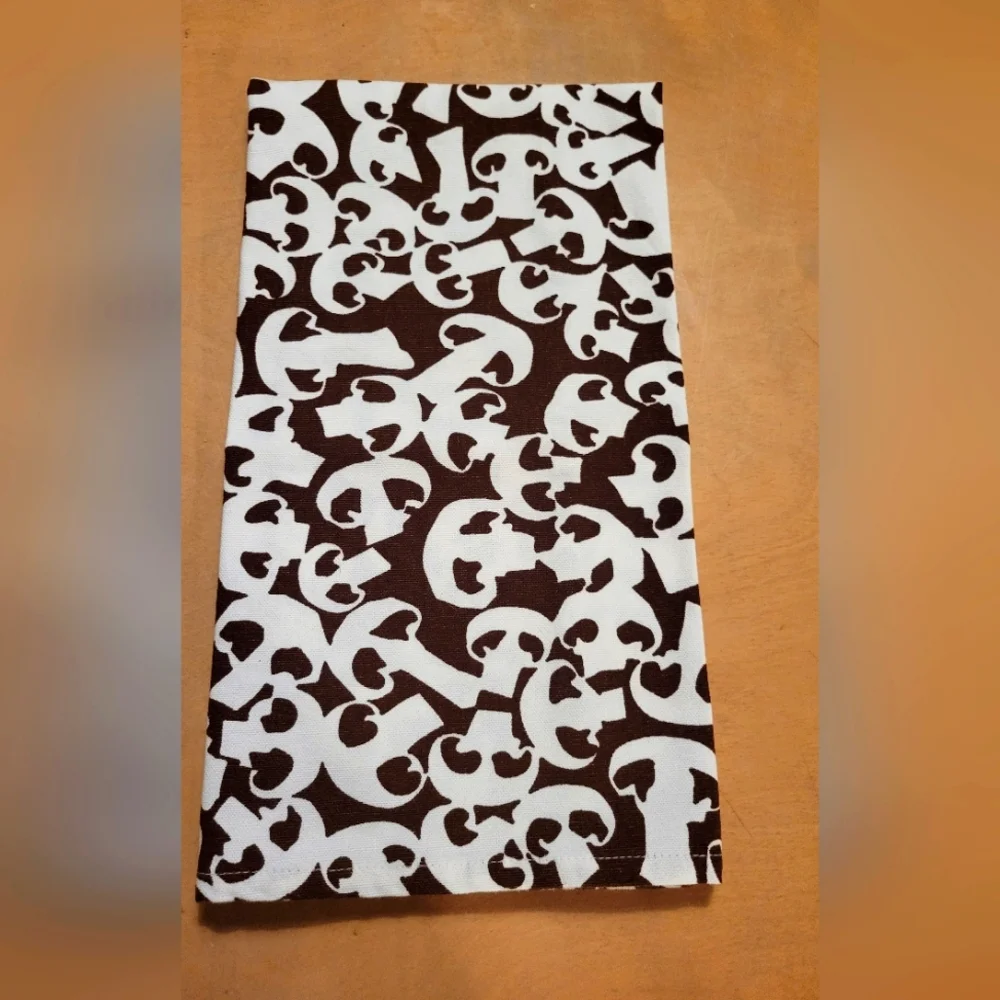 Crate & Barrel Brown & White Mushroom Dishtowel